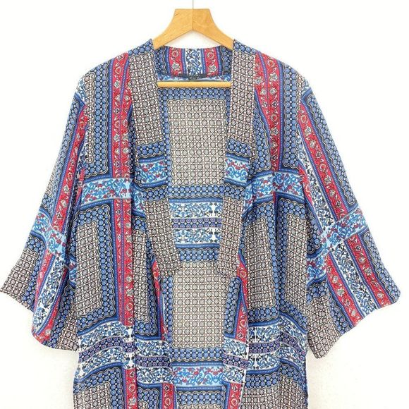 Tahari Bohemian Floral Printed Kimono - Picture 2 of 5